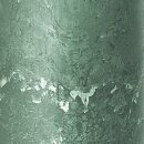 Wenzel Stumpenkerzen Rustic 140x70 mm Safe Candle smaragd (1 St&uuml;ck)
